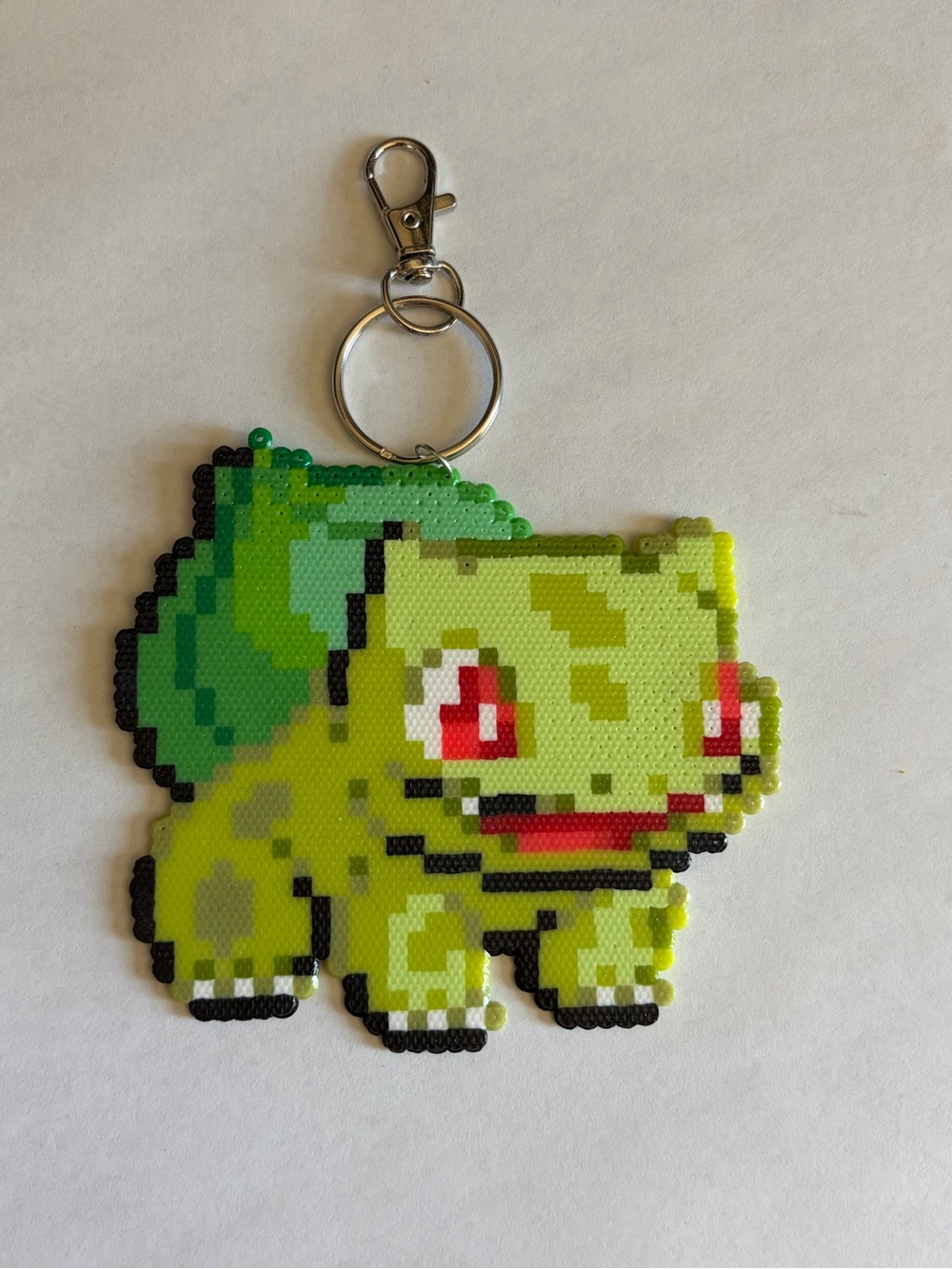 Pixel Shiny Bulbasaur Bead Keychain - Green